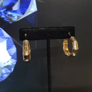 NWT Bold gold Bamboo style Earrings